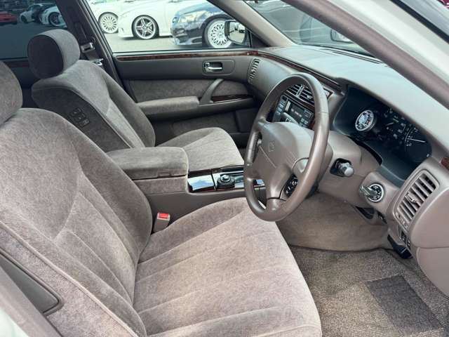 1997 Nissan CIMA — миниатюра 31