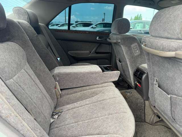 1997 Nissan CIMA — миниатюра 37