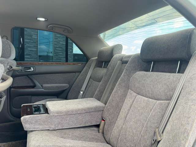 1997 Nissan CIMA — миниатюра 44