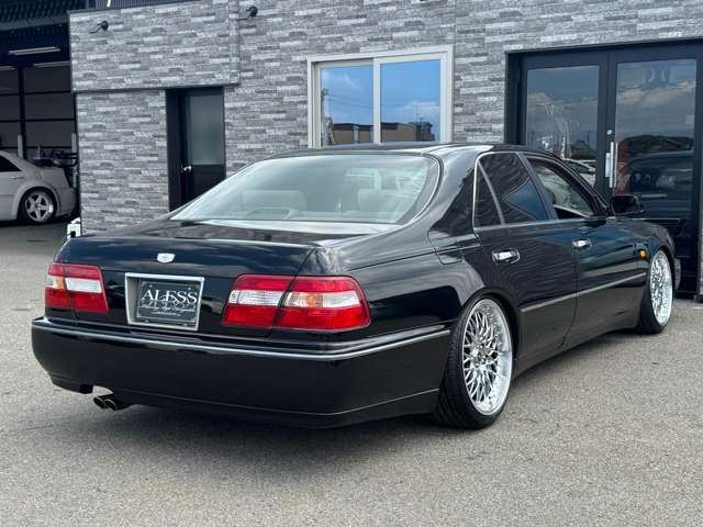 1997 Nissan CIMA — миниатюра 60