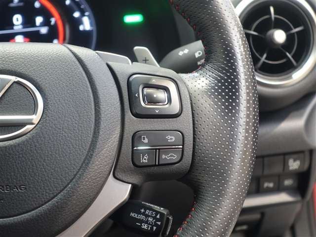 صورة مصغرة 16 لـ 2023 Lexus RC