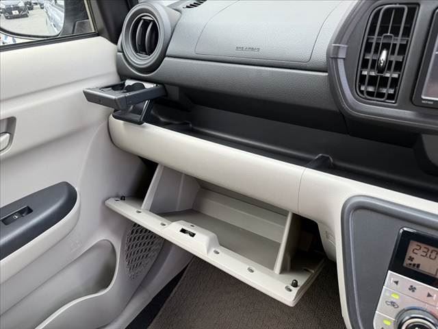 2016 Toyota PASSO — миниатюра 27