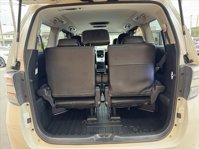 2012 Toyota VELLFIRE — миниатюра 21