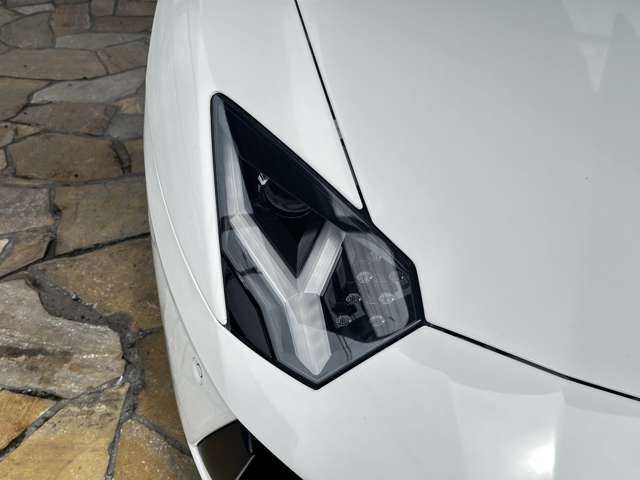 2012 Lamborghini AVENTADOR — миниатюра 39