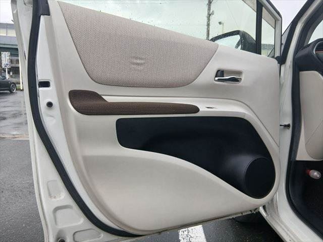 صورة مصغرة 42 لـ 2016 Toyota SIENTA