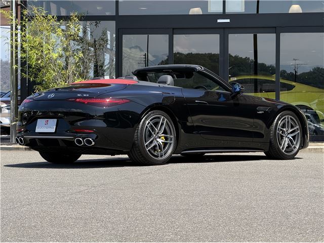 صورة 3 لـ 2023 Mercedes-BENZ SL-CLASS AMG
