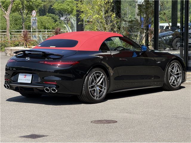 صورة 9 لـ 2023 Mercedes-BENZ SL-CLASS AMG