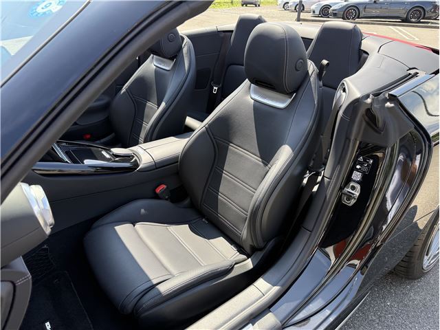 صورة 8 لـ 2023 Mercedes-BENZ SL-CLASS AMG
