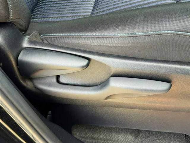 2014 Toyota NOAH thumbnail 31