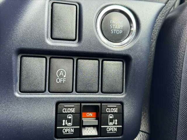 2014 Toyota NOAH 照片 5