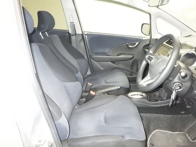 صورة 6 لـ 2007 Honda FIT