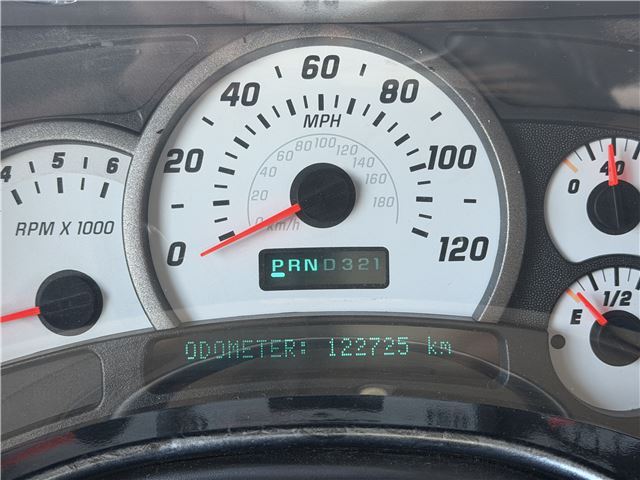 2004 Hummer H2 缩略图 28