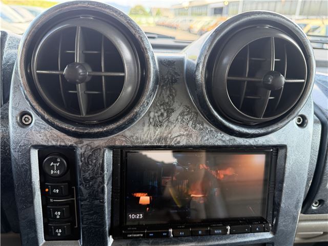 2004 Hummer H2 缩略图 29
