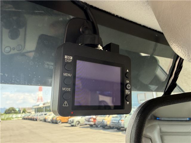 2004 Hummer H2 缩略图 41
