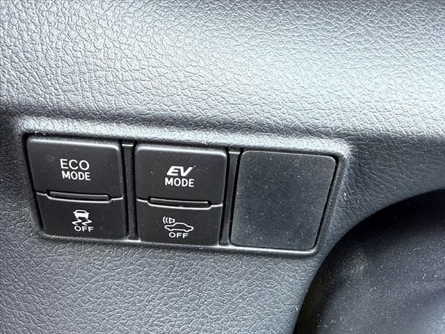 2016 Toyota SIENTA — миниатюра 26