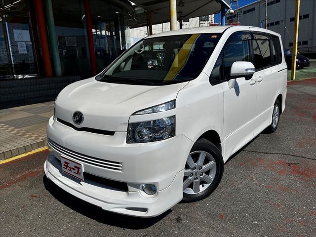 2008 Toyota VOXY — фото 1