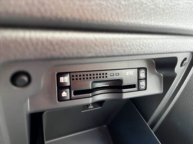 صورة مصغرة 18 لـ 2008 Toyota VOXY