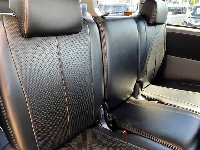 صورة مصغرة 22 لـ 2008 Toyota VOXY
