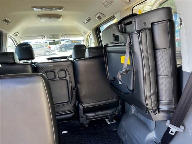 2008 Toyota VOXY — фото 10