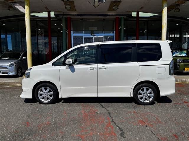 2008 Toyota VOXY — фото 5