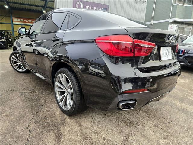 2015 BMW X6 — фото 2