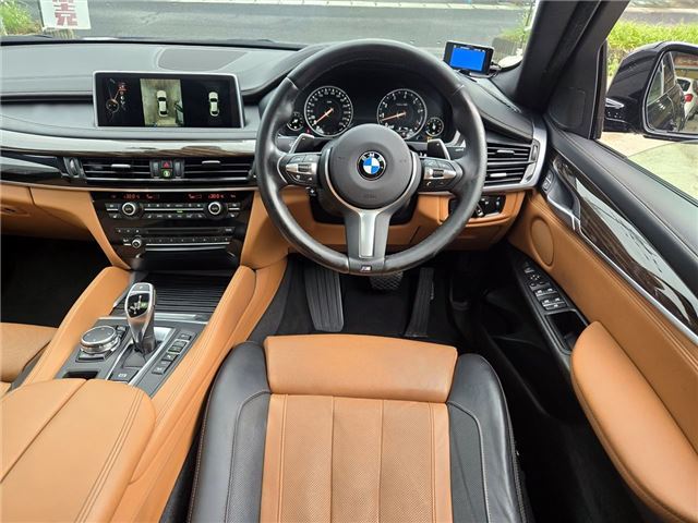 2015 BMW X6 — миниатюра 73
