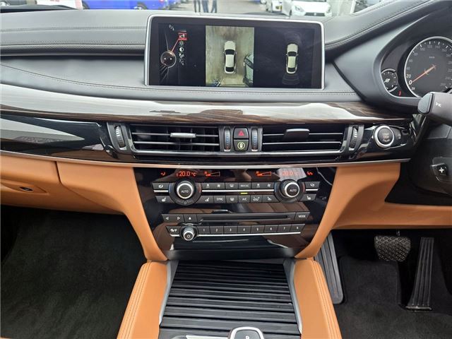 2015 BMW X6 — миниатюра 74