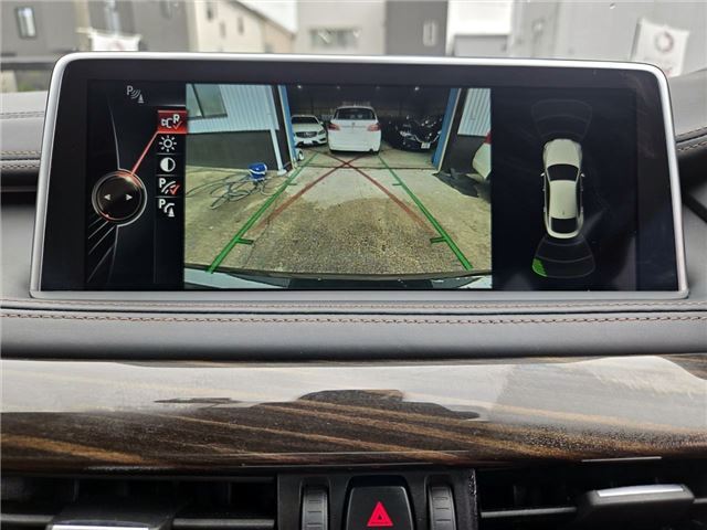 2015 BMW X6 — миниатюра 75