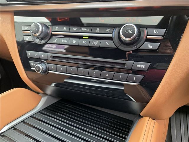 2015 BMW X6 — миниатюра 79