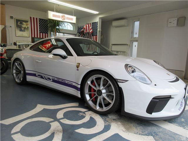 صورة 1 لـ 2017 Porsche 911