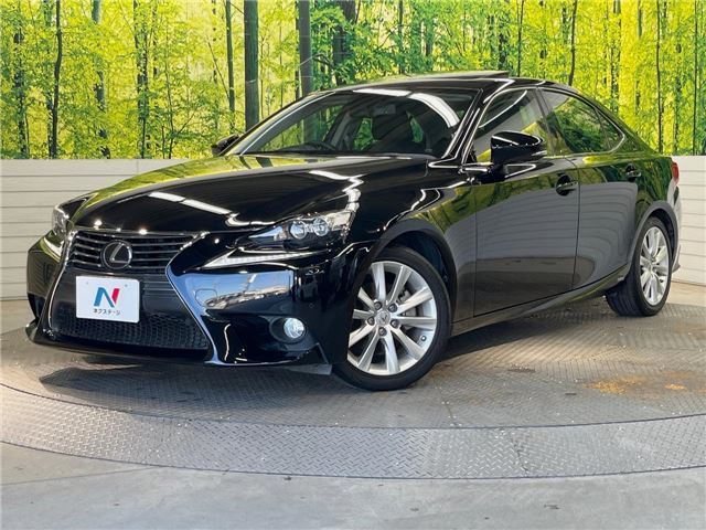 2014 Lexus IS photo 1