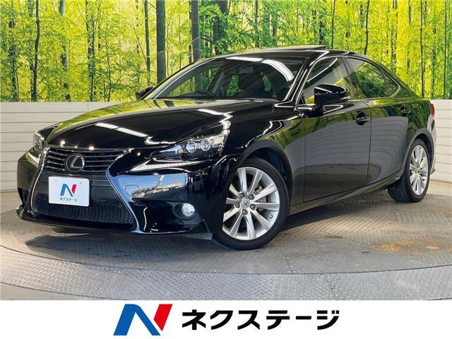 2014 Lexus IS photo 4