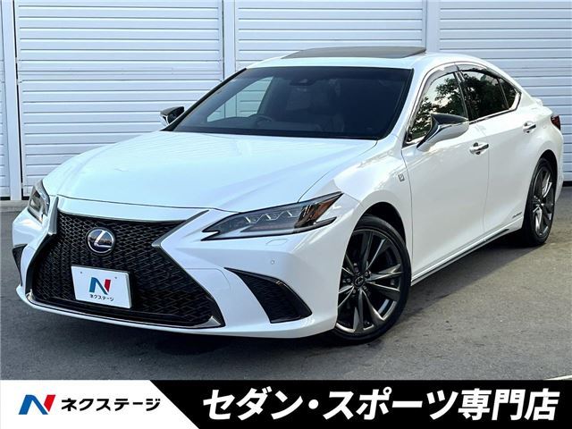 2019 Lexus ES photo 4