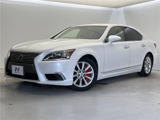 2013 Lexus LS photo 1