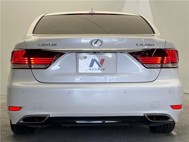 2013 Lexus LS — миниатюра 18
