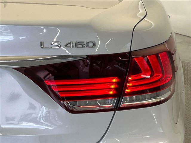 2013 Lexus LS — миниатюра 22