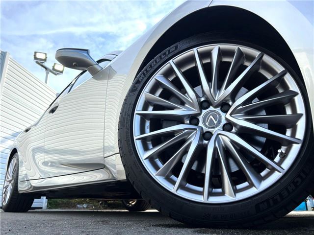 صورة مصغرة 12 لـ 2021 Lexus IS