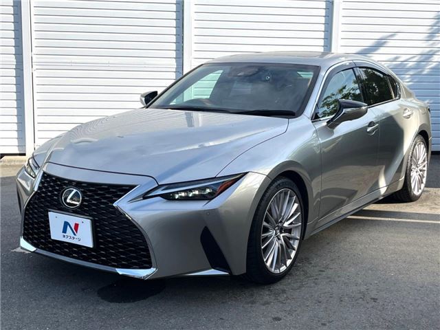 صورة مصغرة 17 لـ 2021 Lexus IS