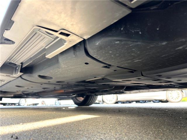 صورة مصغرة 19 لـ 2021 Lexus IS