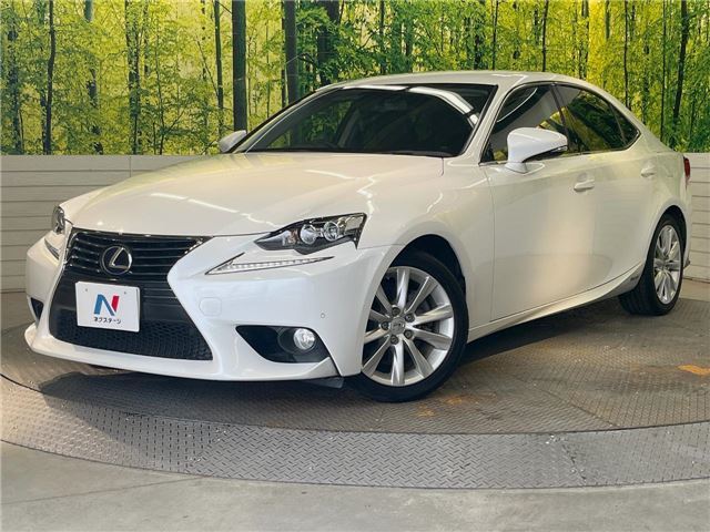 2014 Lexus IS photo 1