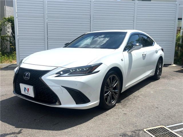 2020 Lexus ES thumbnail 17