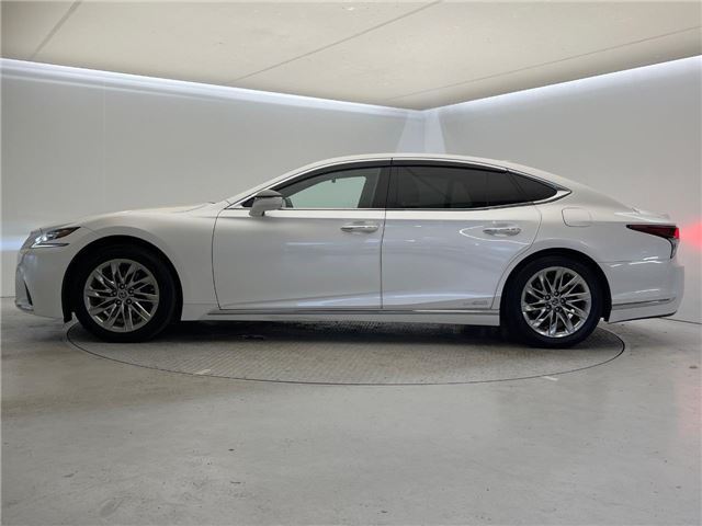 صورة مصغرة 30 لـ 2018 Lexus LS