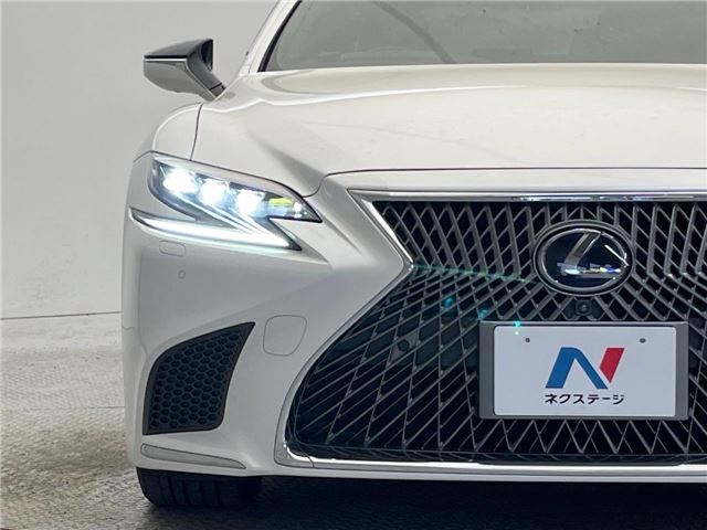 2018 Lexus LS photo 10