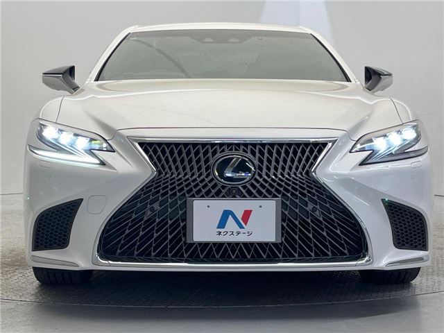 2018 Lexus LS photo 9