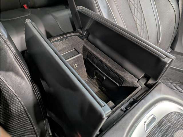 صورة مصغرة 46 لـ 2017 BMW 7 SERIES