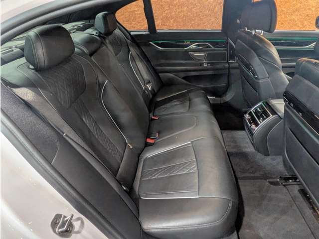 صورة مصغرة 62 لـ 2017 BMW 7 SERIES