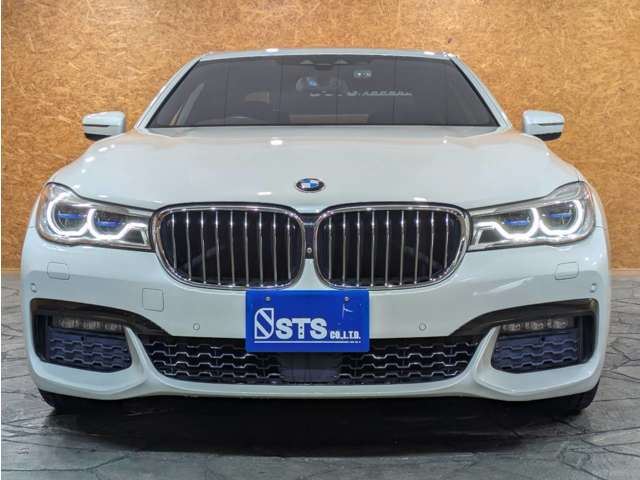 صورة 9 لـ 2017 BMW 7 SERIES
