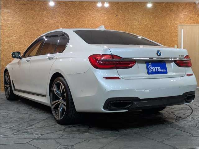 صورة 8 لـ 2017 BMW 7 SERIES