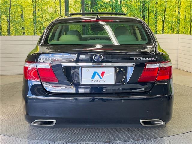صورة مصغرة 18 لـ 2008 Lexus LS