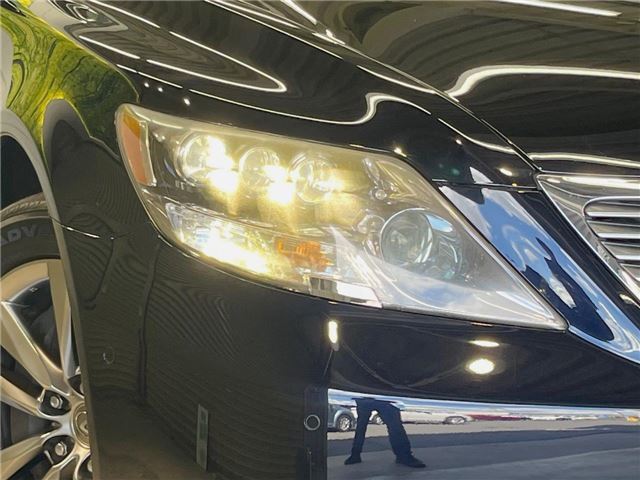 2008 Lexus LS photo 7